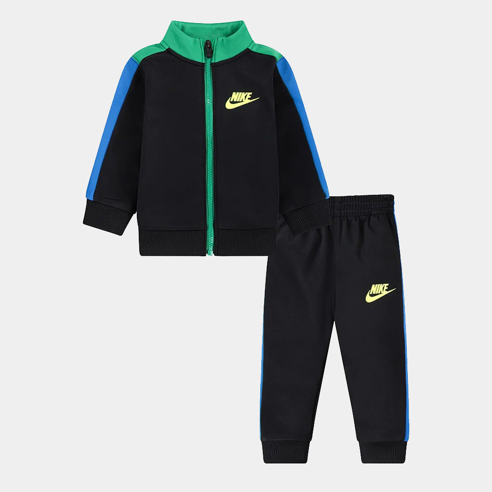 86L695 - Completi - Nike